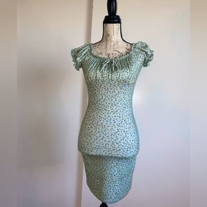Green mini floral dress
